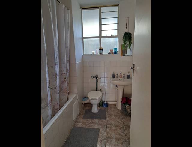 1 BEDROOM APARTMENT FOR SALE IN BEDFORD GARDENS